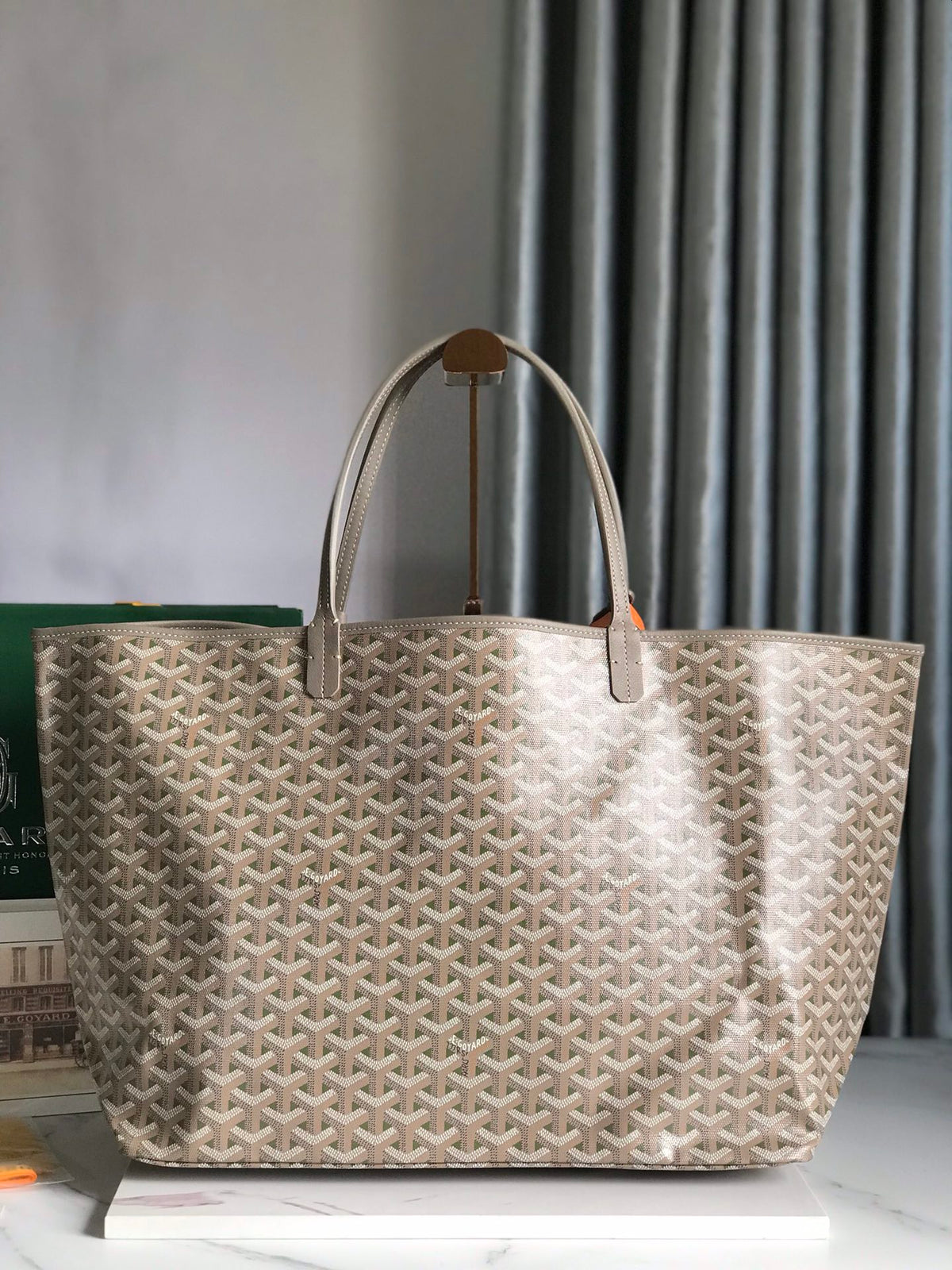 SAINT LOUIS PM 40 IN GREY MIX GREEN GOYARDINE CANVAS AND CALFSKIN