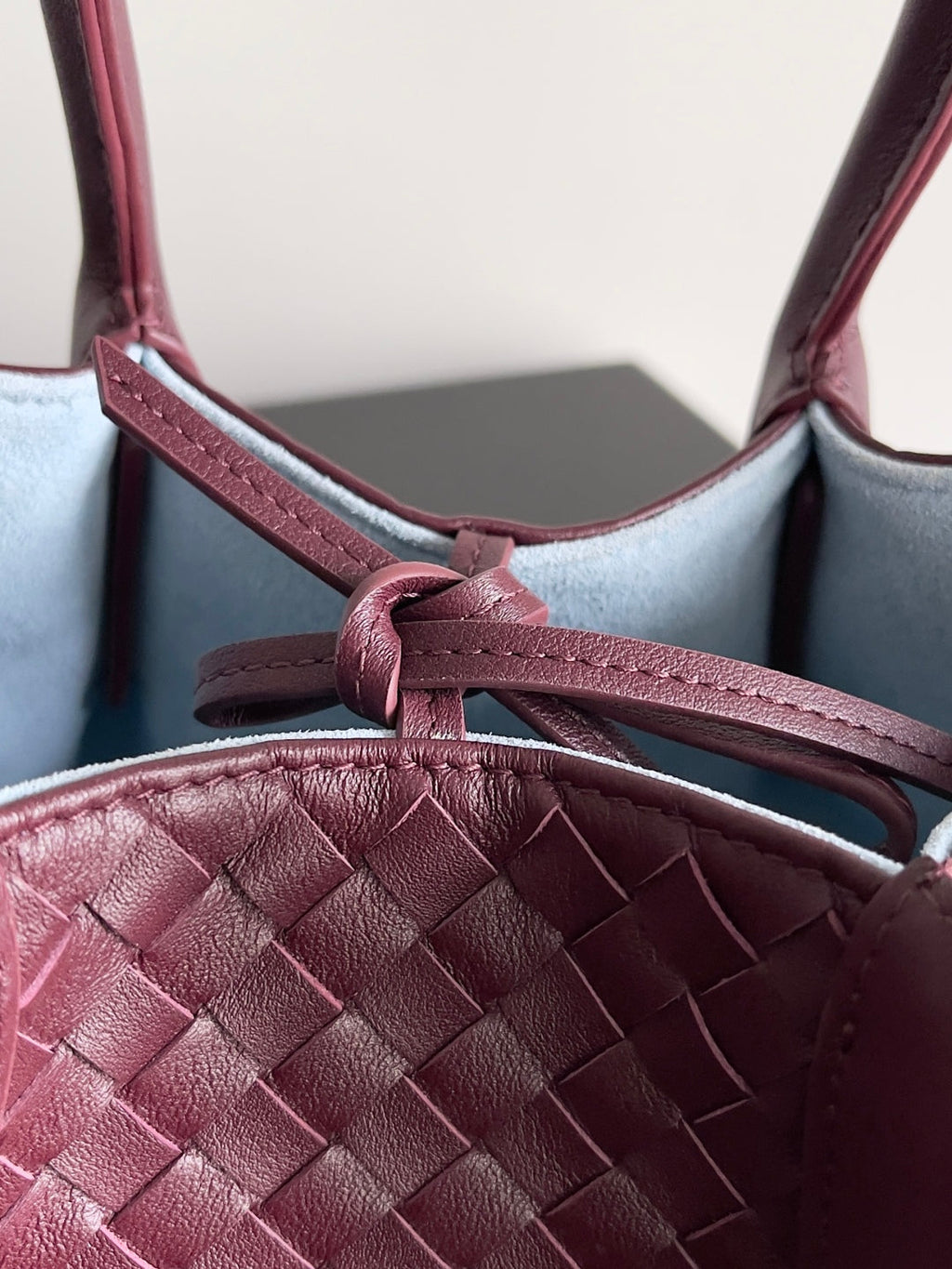 SMALL PINACOTECA REVERSIBLE TOTE BAG 24 IN MADDER BROWN LAMBSKIN AND LIGHT BLUE SUEDE