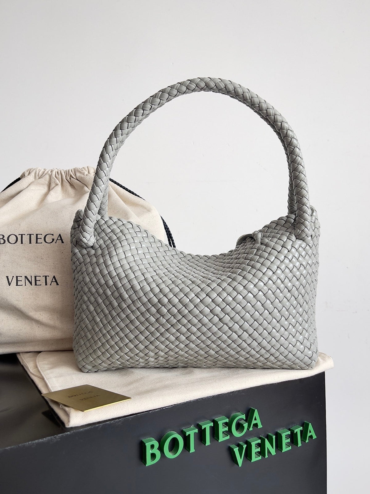 TOSCA SHOULDER BAG 27 IN AGATE GREY LAMBSKIN WITH DALMATA STONE DETAIL