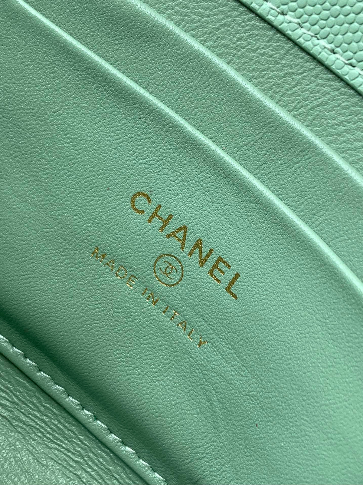 CHANEL 25S KELLY BAG 18 IN LIGHT GREEN CAVIAR LEATHER WITH GOLD HARDWARE
